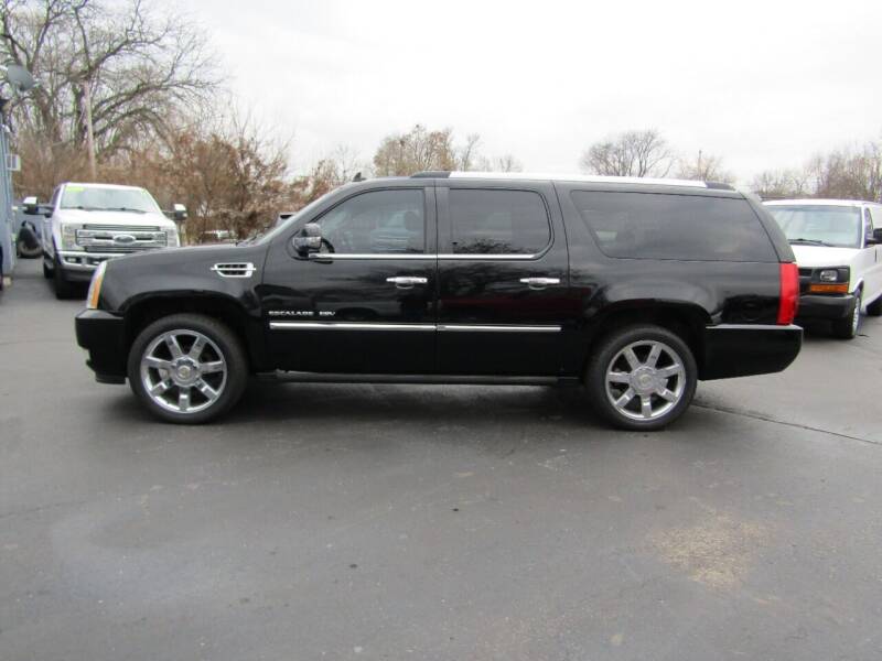 2011 Cadillac Escalade ESV for sale at Stoltz Motors in Troy OH