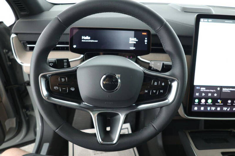 2025 Volvo EX90 Twin Plus 7P