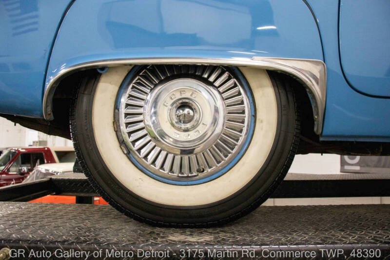 1957 Ford Thunderbird