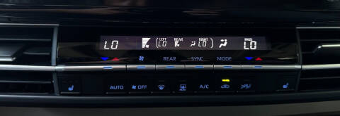 2023 Toyota Sienna XLE 8-Passenger