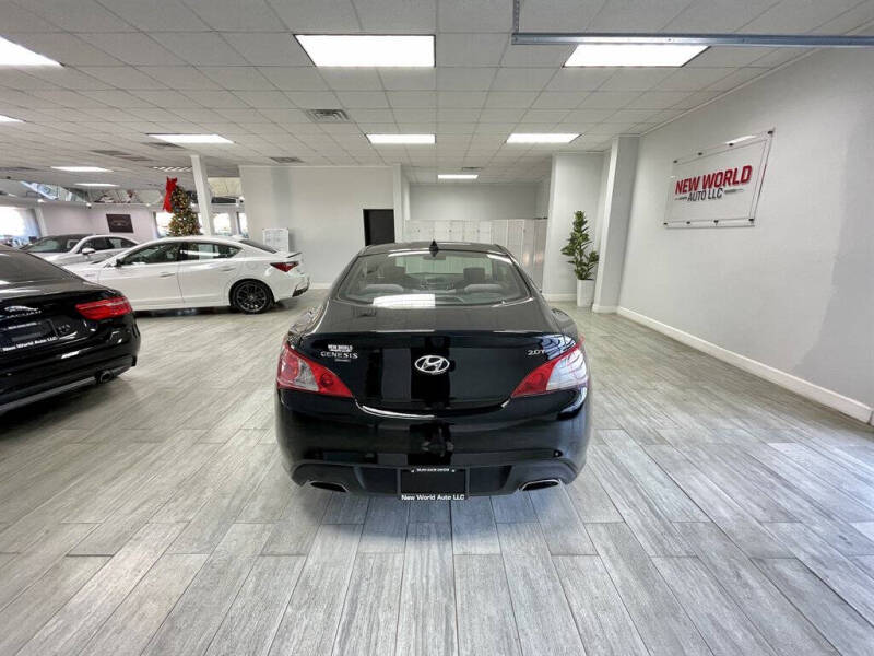 2011 Hyundai Genesis Coupe