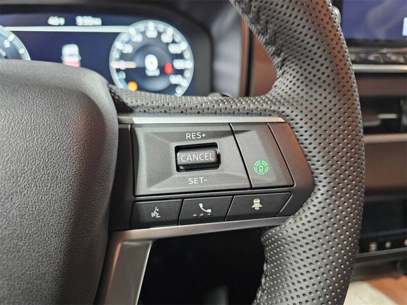 2025 Mitsubishi Outlander PHEV SE