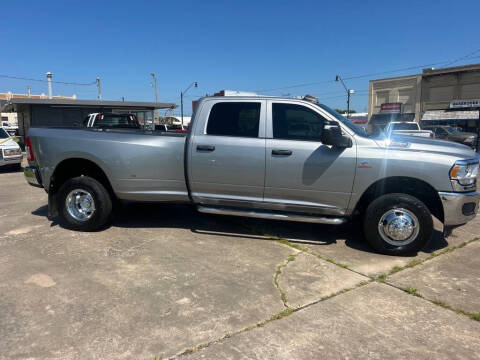 2023 RAM 3500 Tradesman