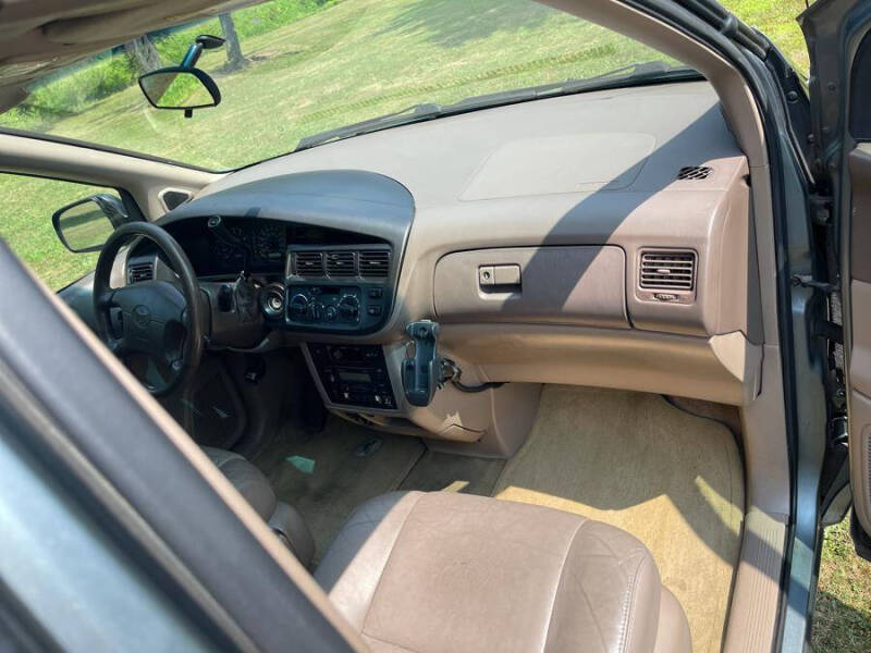 1999 Toyota Sienna