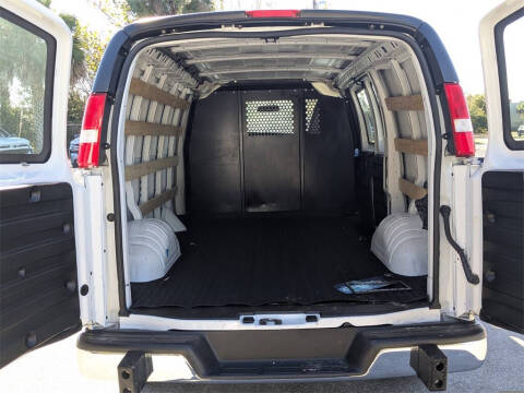 2024 GMC Savana 2500