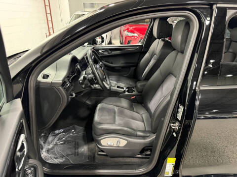 2020 Porsche Macan