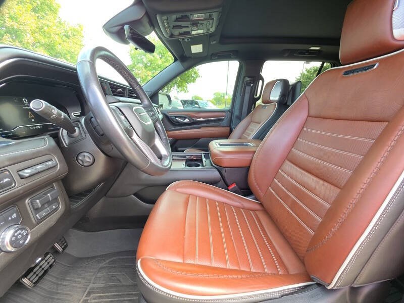 2023 GMC Yukon Denali Ultimate