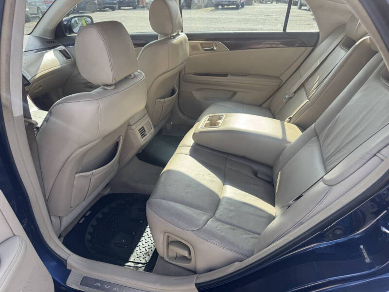 2008 Toyota Avalon XLS