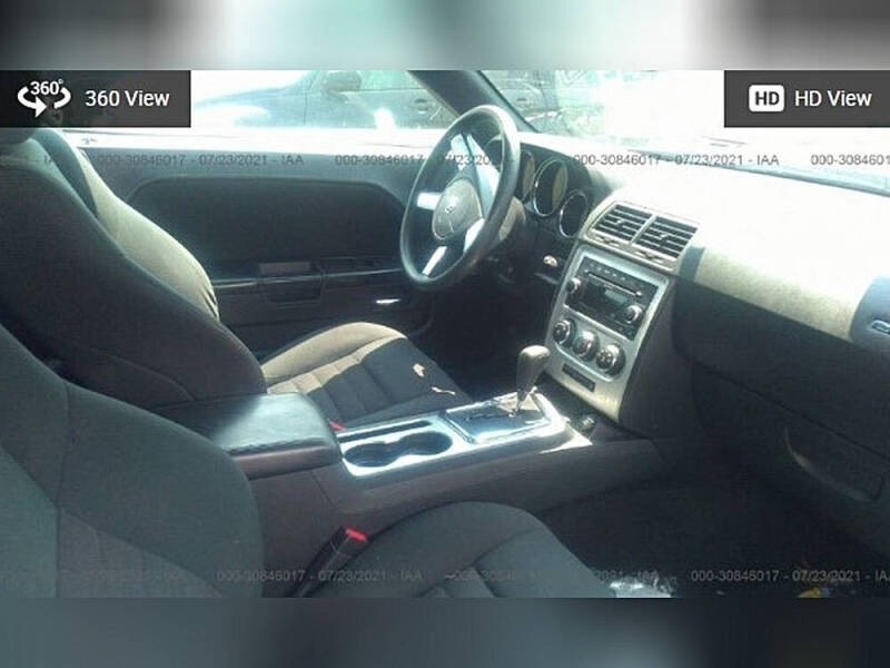 2010 Dodge Challenger SE