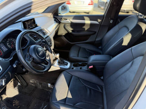 2015 Audi Q3 2.0T quattro Premium Plus