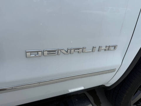 2015 GMC Sierra 2500HD Denali