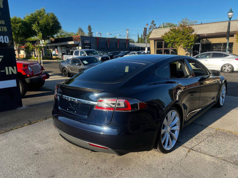 2013 Tesla Model S