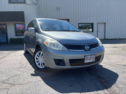 2009 Nissan Versa 1.8 S