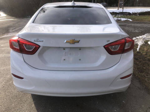 2018 Chevrolet Cruze LT Auto