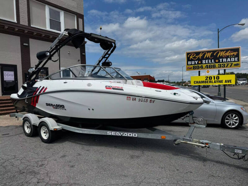 2012 Sea-Doo 210 Wake