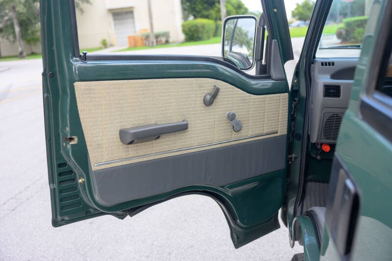 1997 Subaru Sambar Dias