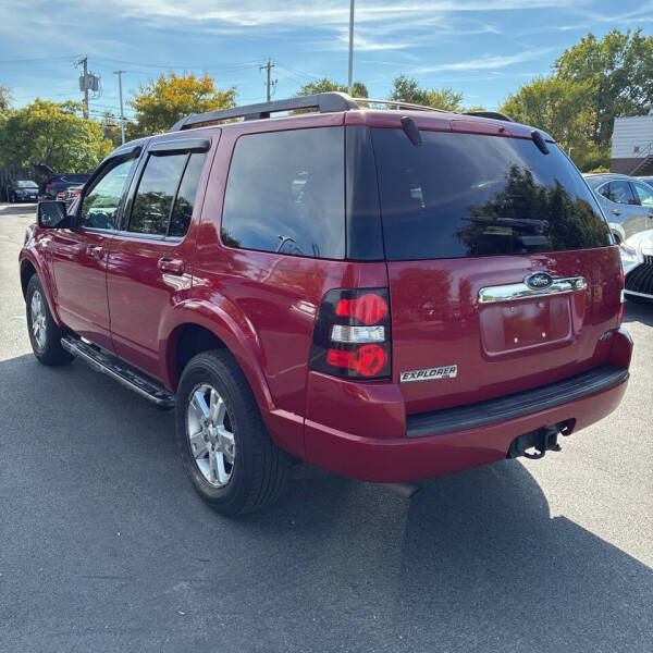 2010 Ford Explorer XLT