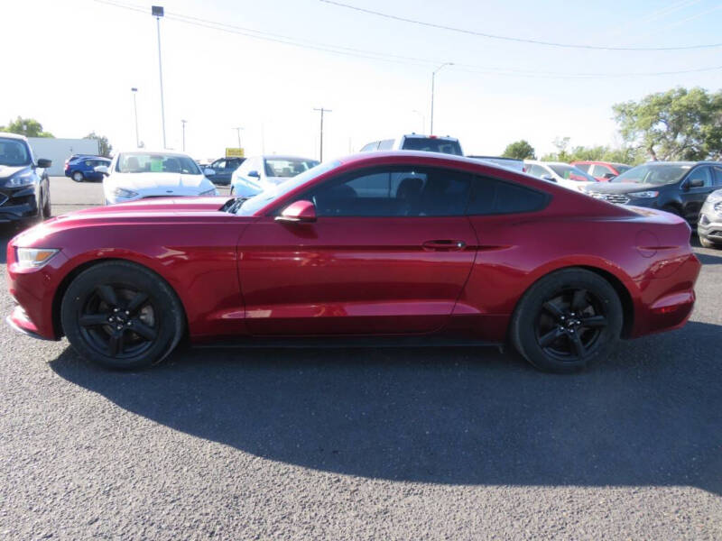 Used 2017 Ford Mustang V6 with VIN 1FA6P8AM4H5351911 for sale in Chadron, NE