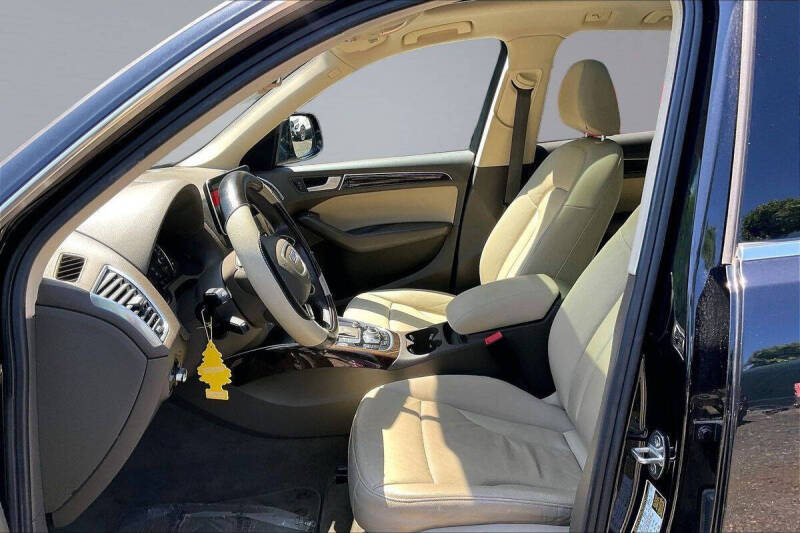 2014 Audi Q5 2.0T quattro Premium Plus