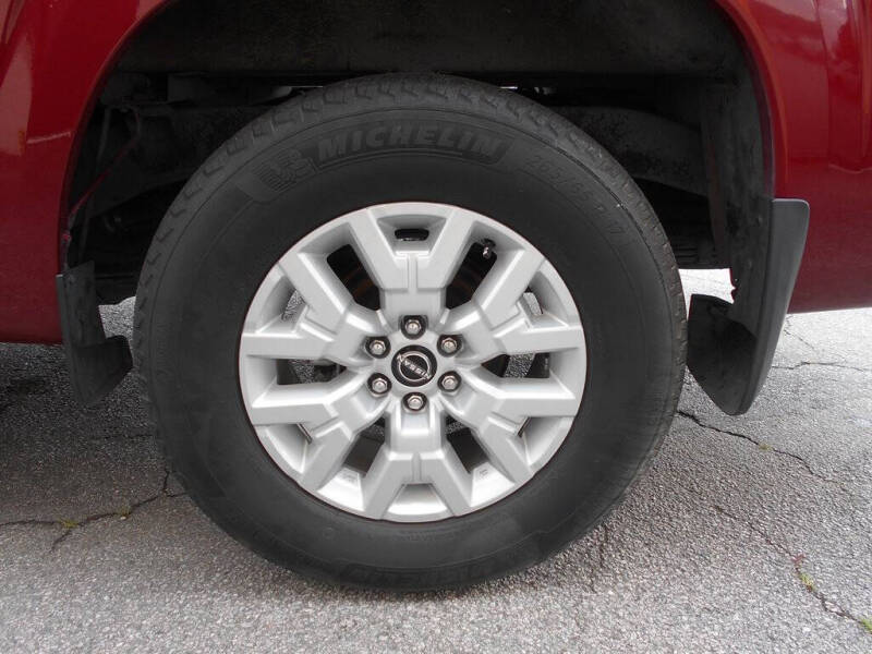 2022 Nissan Frontier SV