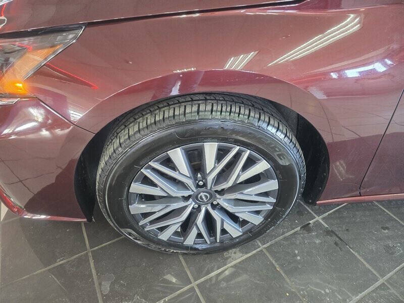 2025 Nissan Altima 2.5 SV