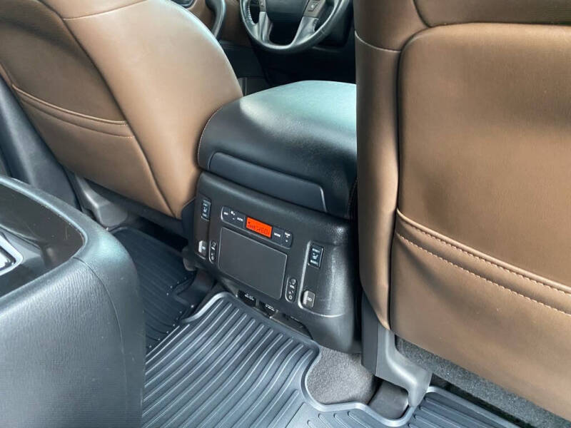 2018 Nissan Armada Platinum