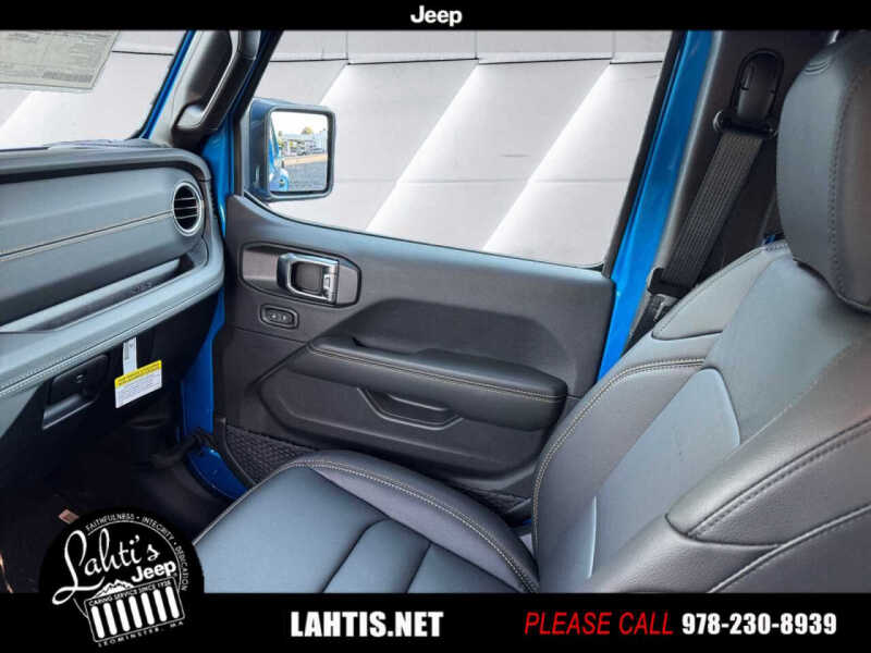 2025 Jeep Gladiator High Tide