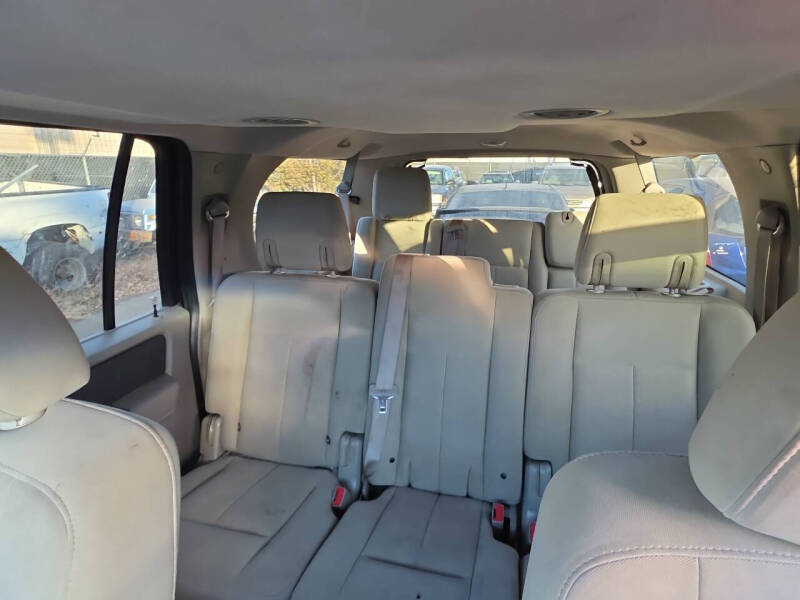 2011 Ford Expedition EL XLT