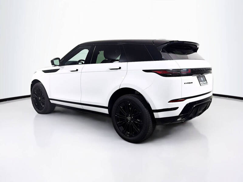 2026 Land Rover Range Rover Evoque P250 Dynamic SE