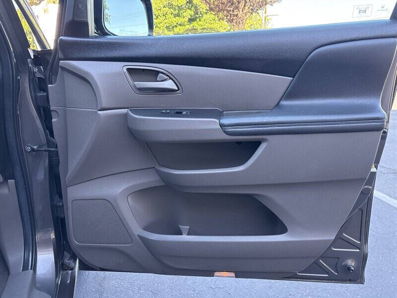 2012 Honda Odyssey Touring Elite