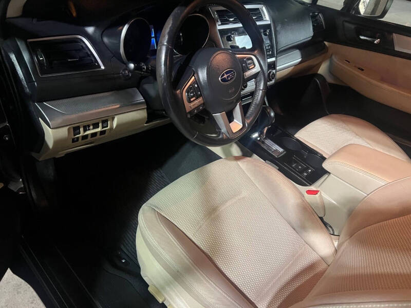 2017 Subaru Outback 2.5i Premium