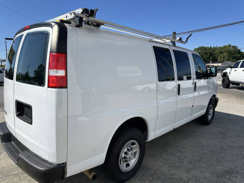 2020 Chevrolet Express 2500