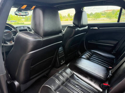 2023 Chrysler 300 S V6
