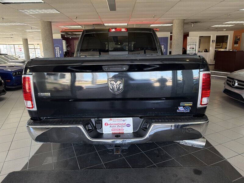 2016 RAM 1500 Laramie