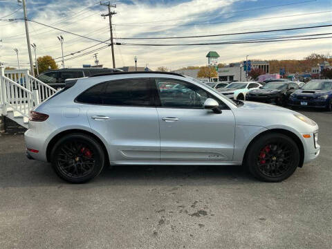 2017 Porsche Macan GTS
