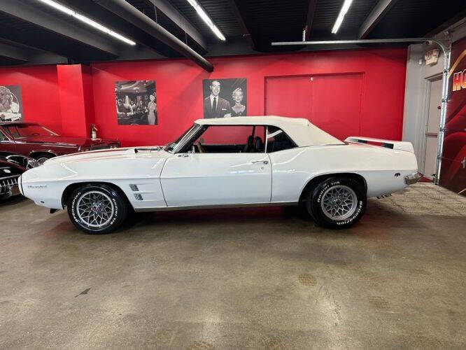1969 Pontiac Firebird