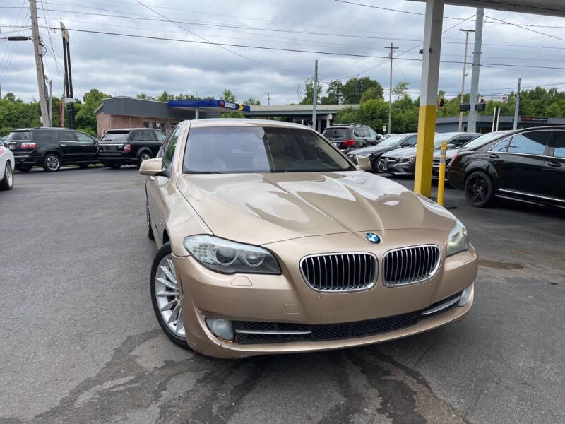 2012 BMW 5 Series 535i