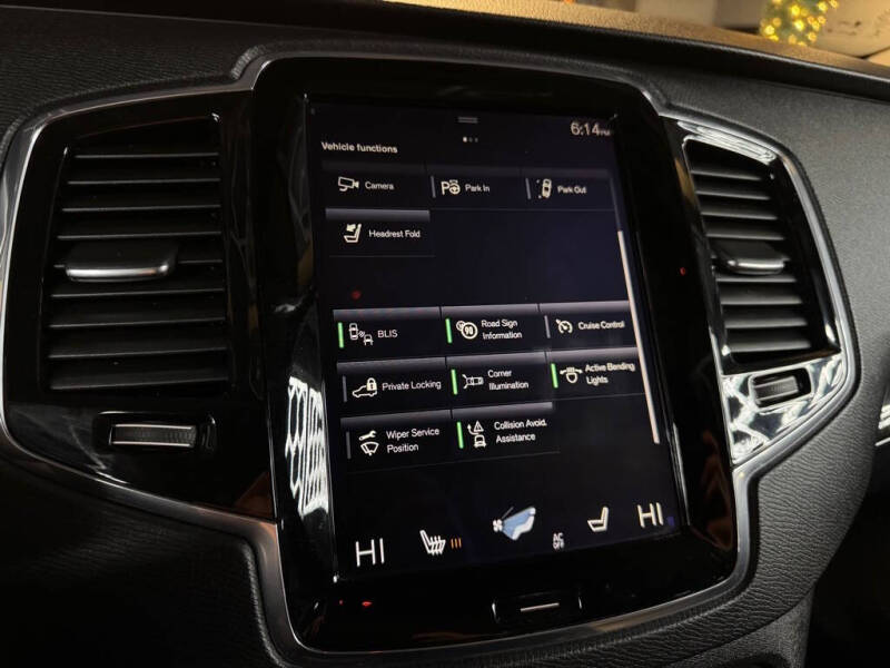 2018 Volvo XC90 T6 Momentum