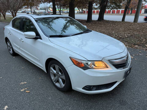 2013 Acura ILX 2.0L w/Tech