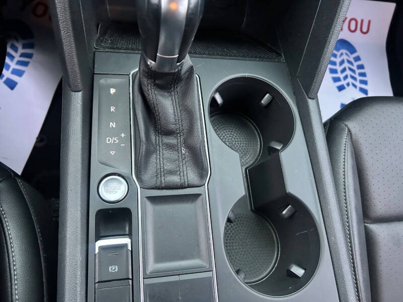 2018 Volkswagen Atlas V6 SE