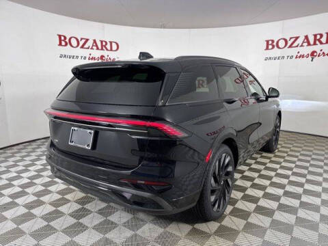 2025 Lincoln Nautilus Reserve