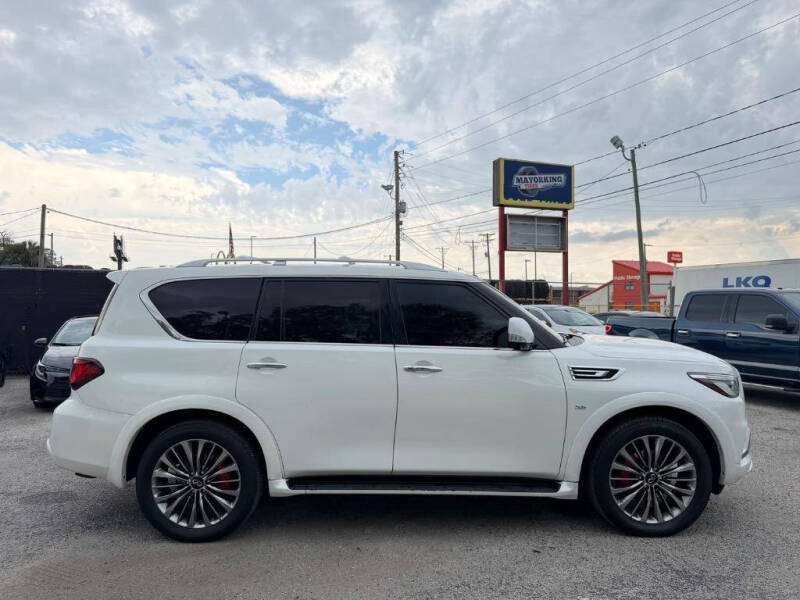 2019 Infiniti QX80 Luxe