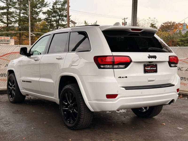 2018 Jeep Grand Cherokee Altitude