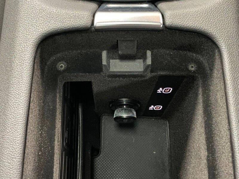 2024 Audi e-tron GT quattro Premium Plus