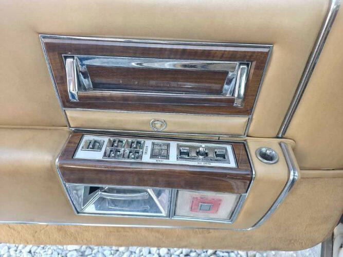 1987 Cadillac Brougham