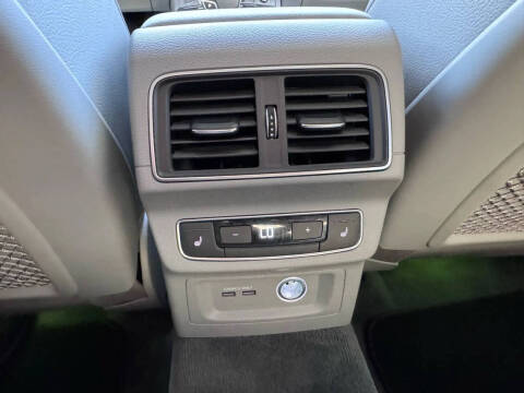 2019 Audi Q5 quattro Prestige 45 TFSI