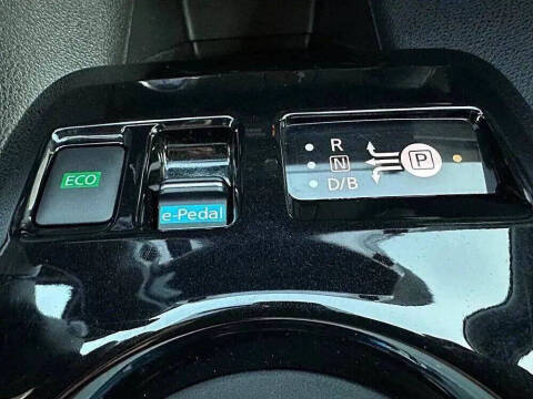 2020 Nissan LEAF SV