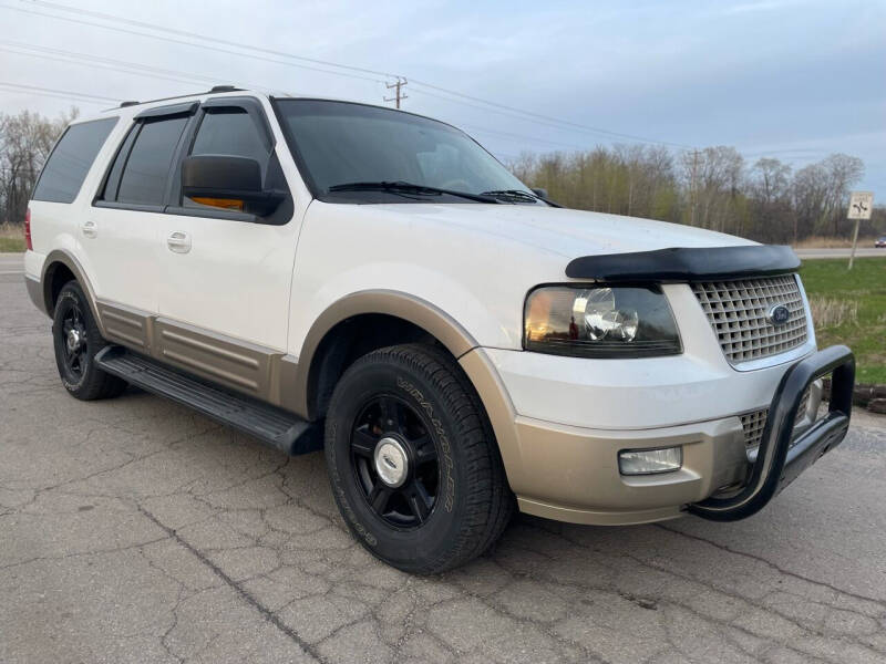 2003 Ford Expedition for sale at Sunshine Auto Sales in Menasha WI