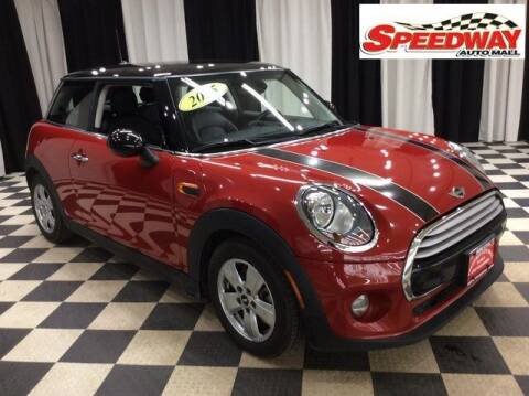 2015 MINI Hardtop 2 Door for sale at SPEEDWAY AUTO MALL INC in Machesney Park IL