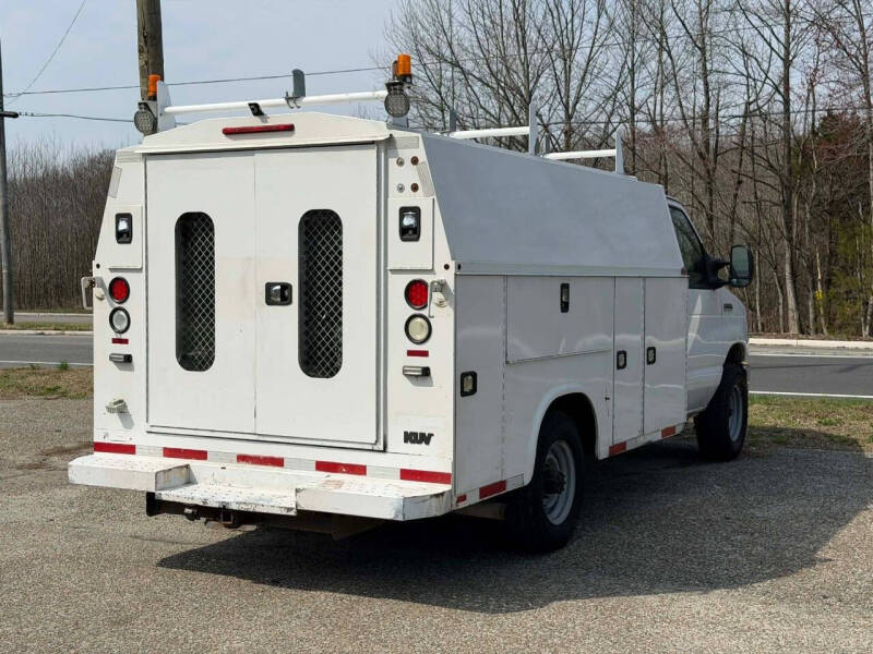 2015 Ford E-Series E-350 SD